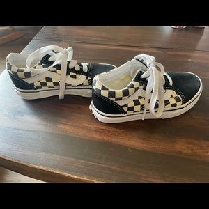 Van’s Old School Tennis Shoes